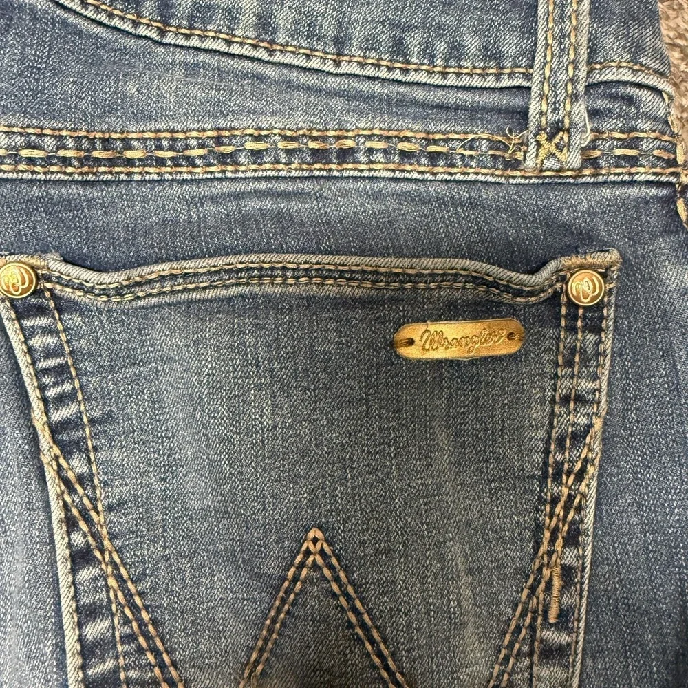Wrangler Womens Bootcut‎ Jeans Size 9/10 x 32 Blue Denim Medium Wash Stretch